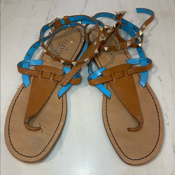 Valentino Rockstud Ankle Wrap Sandal In Cognac leather with Turquoise - Picture 1 of 3